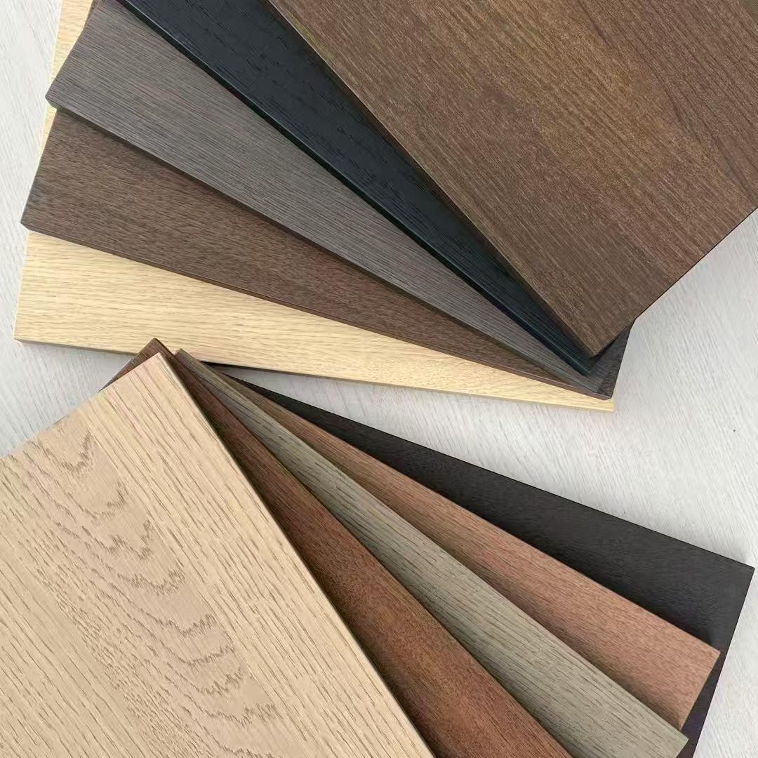 Película de transferencia de calor de grano de madera fina